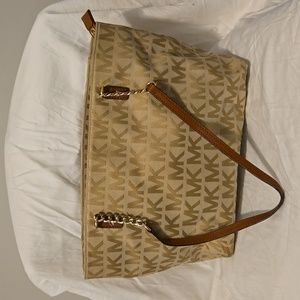 Michael Kors Signature Canvas Tote